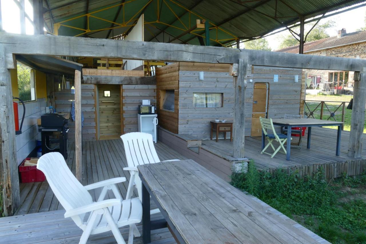 Chalet Met Mooi Uitzicht Bujaleuf Exterior photo